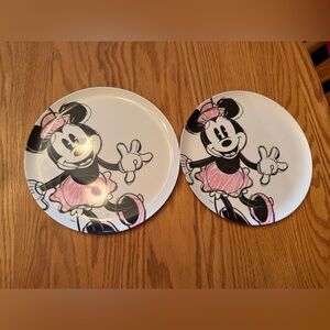 Set of 2 Minnie Mouse Pink and Black Plates